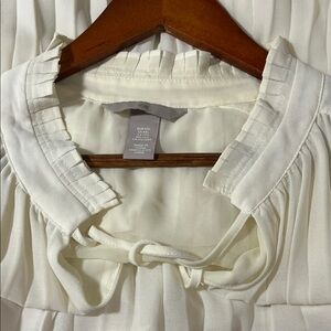 H&M Cream Pleated Collar Tie-Neck Blouse